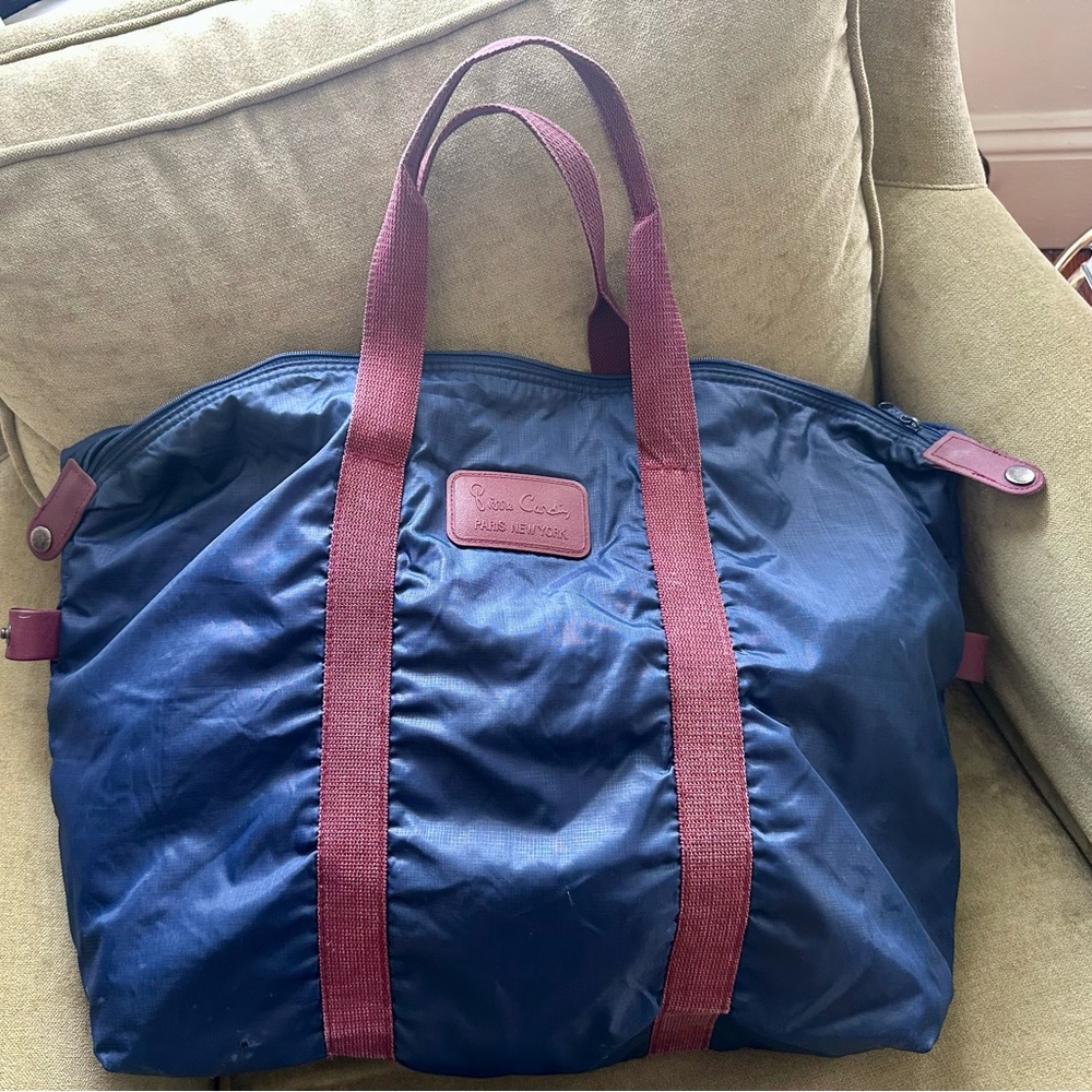 Pierre Cardin Vintage Navy Nylon Carry-On Bag ✈️💙❤️